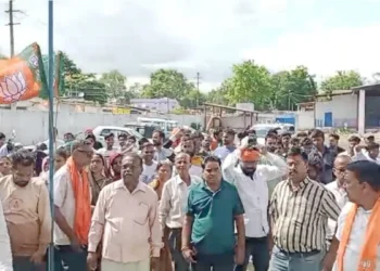 एल्डरमैन नियुक्ति पर भाजपा में बवाल, कार्यकर्ताओं ने जिलाध्यक्ष के खिलाफ की नारेबाजी