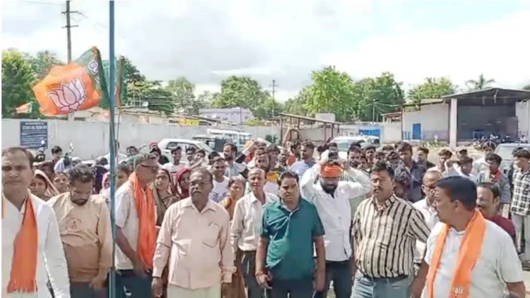 एल्डरमैन नियुक्ति पर भाजपा में बवाल, कार्यकर्ताओं ने जिलाध्यक्ष के खिलाफ की नारेबाजी