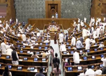 संसद में हंगामे के बीच पास हुआ Appropriation Bill-2026, 19 मिनट ही चली लोकसभा