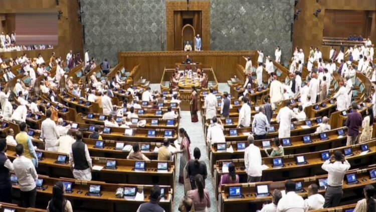संसद में हंगामे के बीच पास हुआ Appropriation Bill-2026, 19 मिनट ही चली लोकसभा