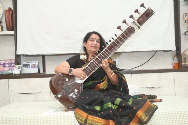 खैरागढ़ विश्वविद्यालय की कुलपति प्रो. लवली शर्मा को आकाशवाणी का ‘टॉप ग्रेड आर्टिस्ट’ सम्मान