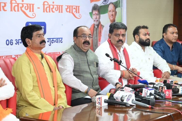 “हर घर तिरंगा” और “तिरंगा यात्रा” अभियान राष्ट्र निर्माताओं के योगदान के प्रति कृतज्ञता प्रकट करने का भव्य माध्यम बनेगा : अरुण साव