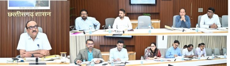 कैम्पा मद के अन्तर्गत कार्यो की समीक्षा, मुख्य सचिव ने नक्सल मुक्त क्षेत्रों में अधोसंरचना विकास और बुनियादी सुविधाओं को प्राथमिकता देने के दिए निर्देश