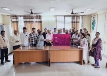 नगर निगम जोन 01 में उपभियंता गोपाल प्रधान का विदाई समारोह