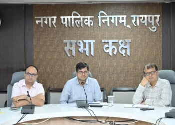 रायपुर नगर निगम की टीएल बैठक में सख्ती, अवैध प्लाटिंग-निर्माण पर कार्रवाई के निर्देश