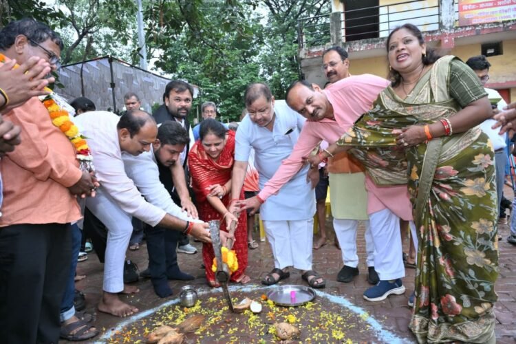 नागपंचमी पर पुरानी बस्ती के अखाड़ा को बड़ी सौगात, विधायक सुनील सोनी ने किया भूमिपूजन