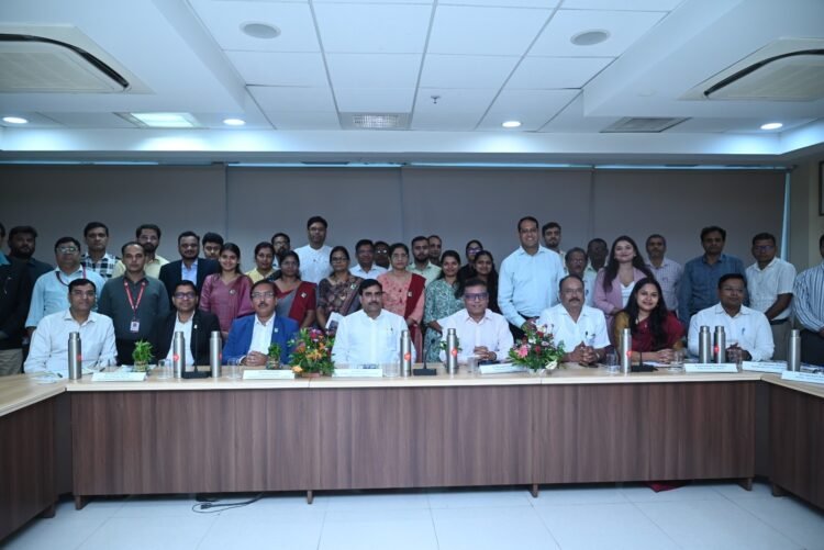 छत्तीसगढ़ बनेगा देश का अग्रणी बायोएनर्जी हब! कृषि-वन अपशिष्ट से स्वच्छ ऊर्जा, रोजगार और आय बढ़ाने पर मंथन