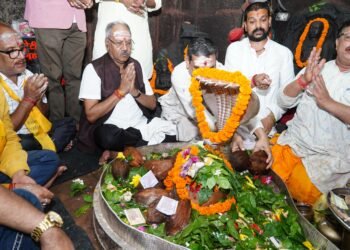 भोरमदेव मंदिर में सांसद बृजमोहन अग्रवाल ने किया रुद्राभिषेक