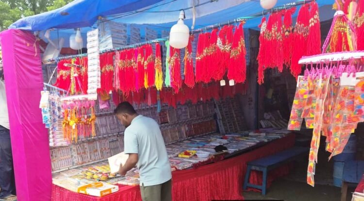 सुपेला घड़ी चौक से लक्ष्मी मार्केट तक सड़क पर दुकान लगाने वालों पर संयुक्त कार्रवाई
