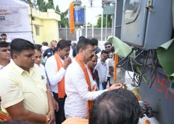उमिया मार्केट में 33/11 केवी नवीन उपकेंद्र का लोकार्पण, विधायक मोतीलाल साहू ने कहा- नए उपकेंद्र बनने से उपभोक्ताओं को मिलेगी गुणवत्तापूर्ण विद्युत आपूर्ति