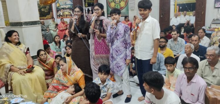 21 दिवसीय दादागुरुदेव इक्तिसा जाप पूर्णाहुति महोत्सव में भजन सम्राट राहुल झाबक द्वारा गुरुभक्ति