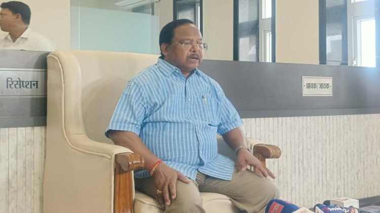 बलरामपुर में पहली बारिश में टूटा पुल, मंत्री नेताम ने दिए सख्त कार्रवाई के संकेत