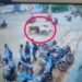 कवर्धा में आवारा सांडों का आतंक, स्कूटी सवार महिला को मारी टक्कर; CCTV में कैद हुआ हादसा