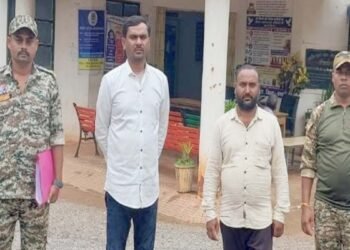 मृतक की 4.5 एकड़ जमीन को अपना बताकर 40 लाख की ठगी, फर्जी दस्तावेज बनाने वाले दो आरोपी गिरफ्तार