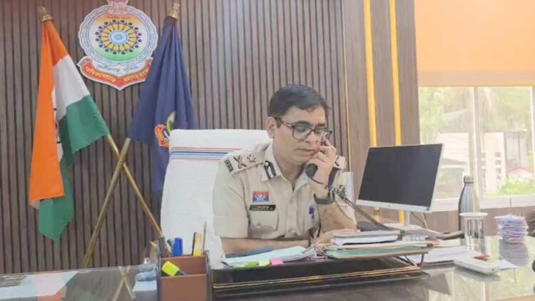 अंबिकापुर साइबर फ्रॉड केस में बड़ा आरोप, ट्रेनी IPS पर 1 करोड़ रिश्वत मांगने का दावा; IG बोले- अब तक नहीं मिले सबूत