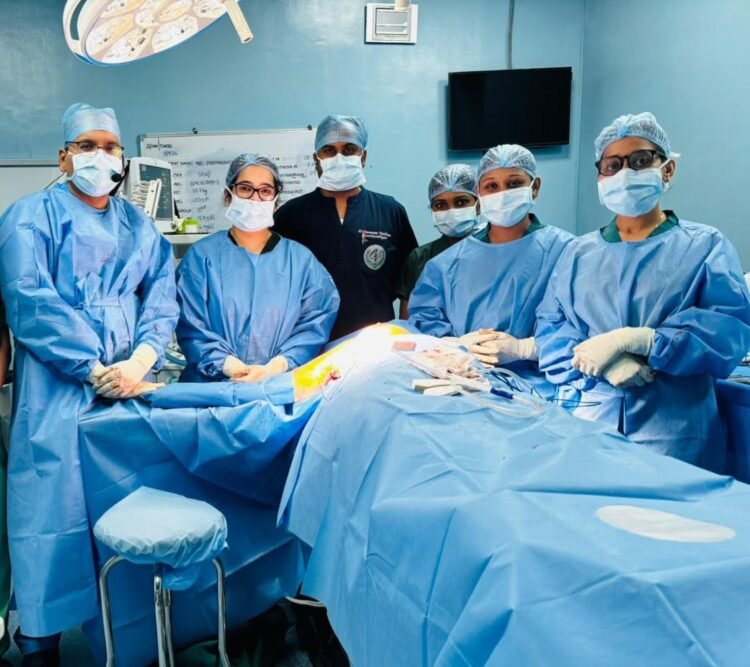 बालको मेडिकल सेंटर ने किया स्तन कैंसर की लाइव सर्जरी का आयोजन