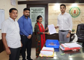पिता के निधन के तीन माह से भी कम समय में बेटी को मिली अनुकंपा नियुक्ति”, सीईओ नाहटा ने सौंपा नियुक्ति आदेश