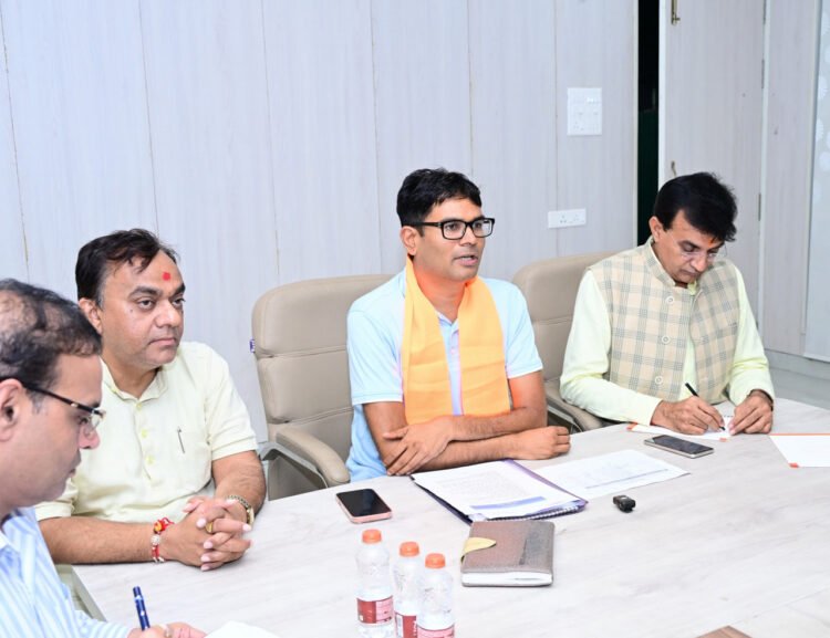 सेवा और समर्पण के 25 वर्षों की प्रेरक यात्रा को जन-जन तक पहुंचाएगा ‘सेवा संकल्प अभियान’