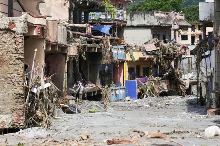 नेपाल में तबाही के 7 दिन बाद भी संकट बरकरार, 1127 मौतें और 4600 लोग अब भी लापता