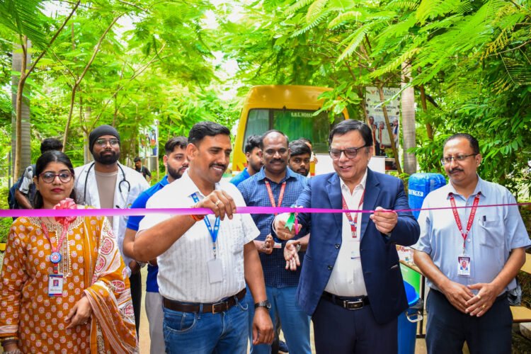कलिंगा विश्वविद्यालय ने सेवा भावना और सामाजिक उत्तरदायित्व को बढ़ावा देने के लिए रक्तदान शिविर का आयोजन किया