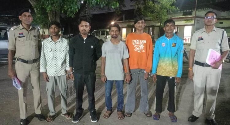 पुरानी बस्ती-टिकरापारा में लूट करने वाला गिरोह पकड़ा गया, 5 आरोपी समेत नाबालिग गिरफ्तार