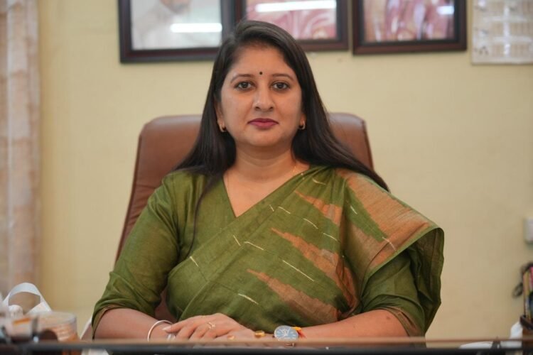औपचारिक नाम से अपनत्व तक, स्थानीय नामों के लिए आयोग की पहल
