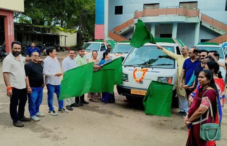 हर दुकान-दुकान पहुंचेगी कचरा गाड़ी, महापौर अलका बाघमार एवं सभापति श्याम शर्मा ने दिखाई हरी झंडी