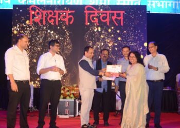 तिरंगा फेस्ट के ग्रैंड फिनाले में दिखा कला-संस्कृति का संगम, गुरु-शिष्य ने साथ सजाया मंच
