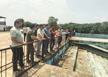गणेश विसर्जन कुंड की तैयारियों का अपर आयुक्त ने लिया जायजा, विकास कार्यों में देरी पर जताई नाराजगी