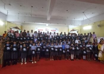 AM/NS इंडिया–टाइम्स फाउंडेशन ने बस्तर के विद्यार्थियों को दिया क्रिटिकल थिंकिंग का राष्ट्रीय मंच