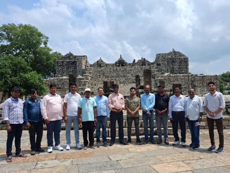 सिरपुर की विरासत से रूबरू हुआ ओडिशा का मीडिया प्रतिनिधिमंडल, हिंदू और बौद्ध परंपराओं के सह-अस्तित्व तथा ऐतिहासिक महत्व की ली जानकारी