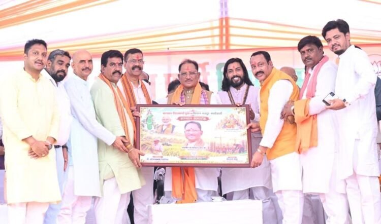 बीरगांव में विश्वकर्मा पूजा समारोह, सीएम साय ने 76 प्रतिभाओं को किया सम्मानित