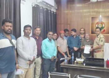 पत्रकारिता की आड़ में कथित वसूली का मुद्दा गरमाया, प्रेस क्लब ने प्रशासन को सौंपे 3 ज्ञापन