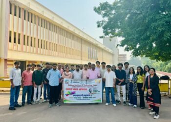 एनआईटी रायपुर द्वारा राजिम में ‘स्वच्छता अभियान 2026’ एवं “स्वच्छता से समृद्धि” विषय पर निबंध लेखन प्रतियोगिता का आयोजन
