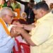 सेवा संकल्प अभियान: अंतर्राष्ट्रीय वृद्धजन दिवस पर सियानगुड़ी में बुजुर्गों का सम्मान, राजेश अग्रवाल ने शॉल-श्रीफल भेंट कर लिया आशीर्वाद