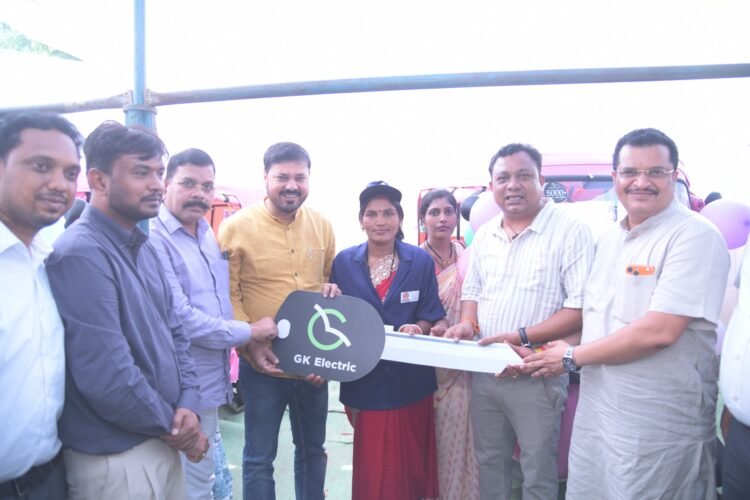 सेवा सदन कार्यालय में “सेवा से संकल्प माह” का विशाल शिविर, 5000 से अधिक नागरिकों की सहभागिता