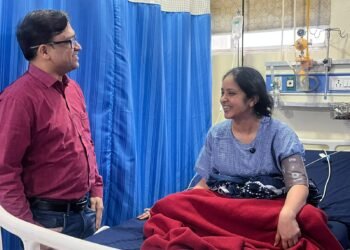 यूएसए में रहने वाली महिला ने ओम हॉस्पिटल में कराई प्लास्टिक सर्जरी, उसी दिन छुट्टी