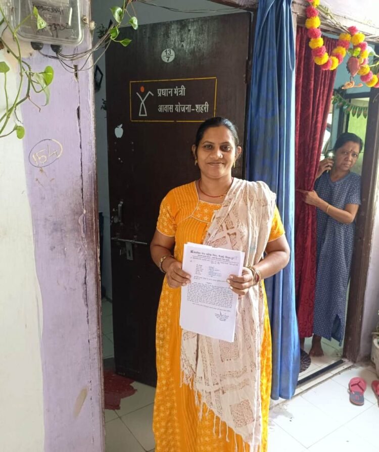 प्रधानमंत्री आवास की बकाया राशि जमा करने हितग्राहियों को डोर-टू-डोर सूचना