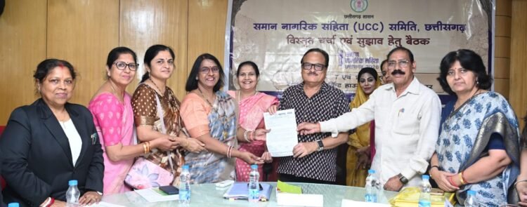 यूसीसी पर महिलाओं ने रखी बेबाक राय,लिव-इन के पंजीयन, पैतृक संपत्ति में बराबरी और भरण-पोषण पर एक समान कानून की मांग