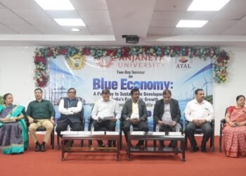 ब्लू इकोनॉमी सतत विकास और भारत की आर्थिक प्रगति की महत्वपूर्ण कड़ी : कुलपति डॉ. टी. रामाराव