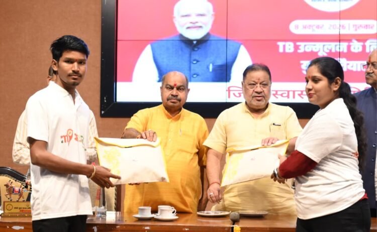 रायपुर में ‘जोश टीम’ का शुभारंभ, टीबी मुक्त हुईं 12 ग्राम पंचायतें सम्मानित; जनजागरूकता और समय पर जांच-उपचार पर जोर
