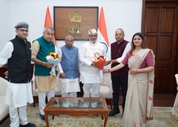 छत्तीसगढ़ विधानसभा की सौंदर्यीकरण समिति ने उपराष्ट्रपति सी.पी. राधाकृष्णन से की सौजन्य भेंट
