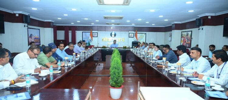 राष्ट्रपति द्रौपदी मुर्मू के छत्तीसगढ़ प्रवास की तैयारियों के संबंध में लोकभवन में बैठक आयोजित