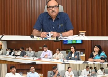 रायपुर में UCC समिति के सामने महिलाओं ने रखे सुझाव, लिव-इन रिलेशनशिप का पंजीयन अनिवार्य करने और संपत्ति में समान अधिकार की उठी मांग