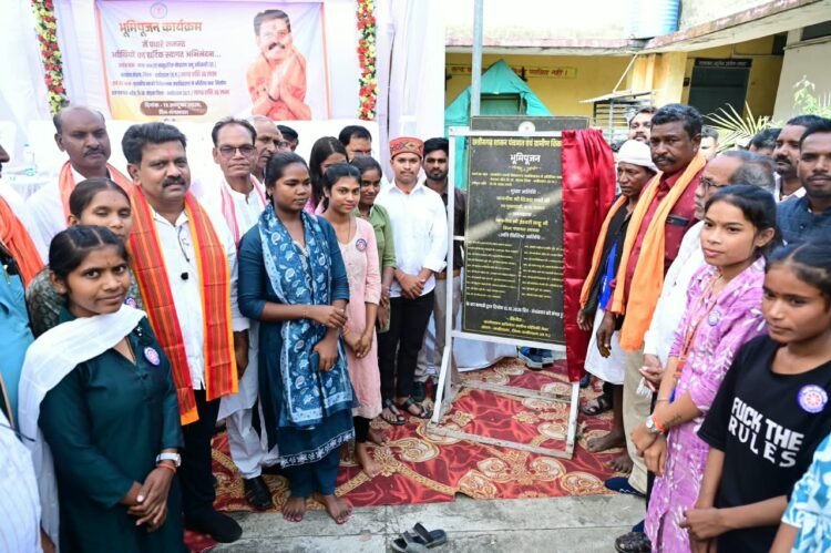बोड़ला में ₹60 लाख के विकास कार्यों का भूमिपूजन, डिप्टी CM विजय शर्मा ने ₹40 लाख के कार्यों की घोषणा; कॉलेजों में AI और स्मार्ट बोर्ड से बढ़ेंगी सुविधाएं