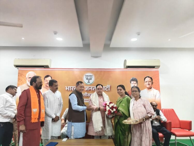 भाजपा मछुआरा प्रकोष्ठ की बैठक में संगठन विस्तार पर जोर, कर्मवीर सिंह बोले- PM मोदी हैं आधुनिक भारत में नील क्रांति के सूत्रधार