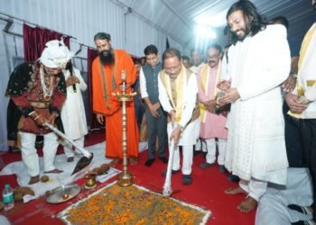 भण्डारपुरी धाम पहुंचे CM विष्णुदेव साय, 29 करोड़ के सड़क कार्यों का भूमिपूजन; 40 जगह बनेंगे जैतखाम