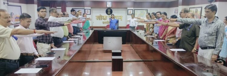 लोकभवन में सतर्कता जागरूकता सप्ताह शुरू, अधिकारियों-कर्मचारियों ने भ्रष्टाचार मुक्त प्रशासन की ली शपथ