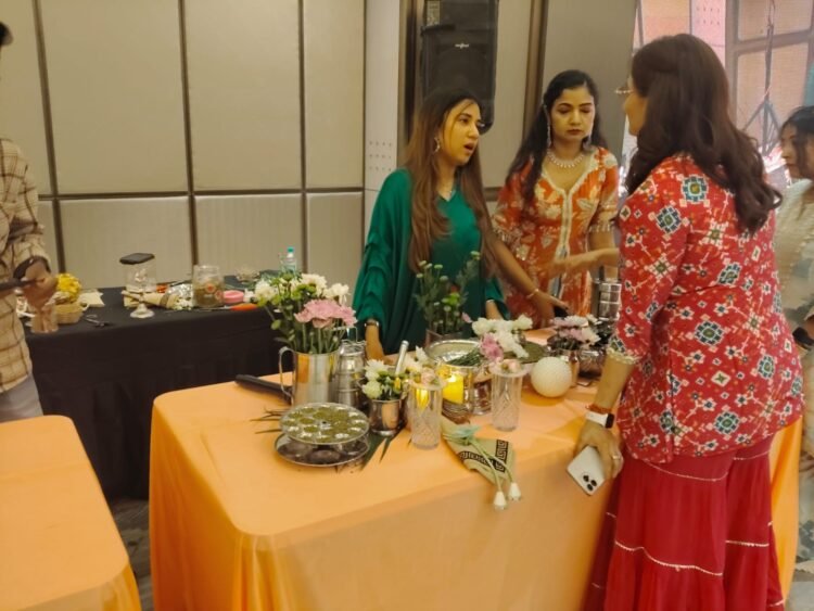 रोटरी क्लब ऑफ रायपुर एलिगेंस ने आयोजित की ‘स्टाइल से सजेगी दिवाली’ टेबल डेकोर वर्कशॉप
