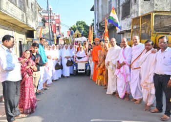 शाश्वत तीर्थ अयोध्या में शरदपूर्णिमा के अवसर पर तीस चौबीसी जिनमंदिर पर कलशारोहण